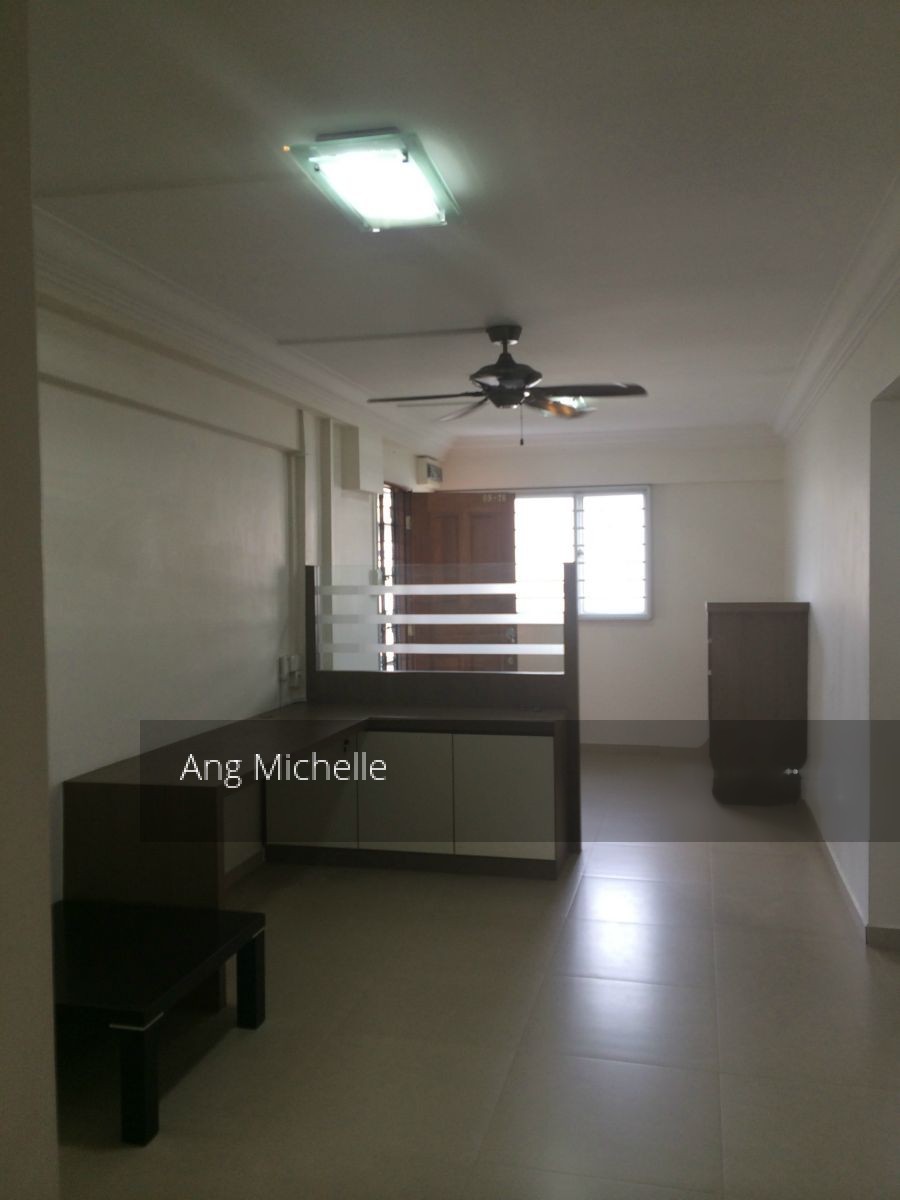 Ang Mo Kio Avenue 9 thumbnail photo
